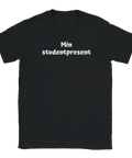 Svart t-shirt med kaxig text för studenten – humoristisk present