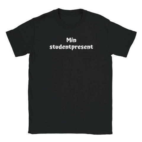 Svart t-shirt med kaxig text för studenten – humoristisk present