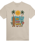 Vintage sommar-design med surfbräda och vågor – lekfull t-shirt