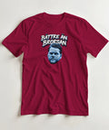 Bättre än brorsan" text med blå-vitt ansikte på vinröd t-shirt.