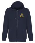 Mörkblå huvtröja med nostalgiskt gyllene posthornstryck på bröstet
