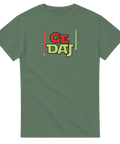 humor t-shirt Ge Daj grön med färgstark typografi