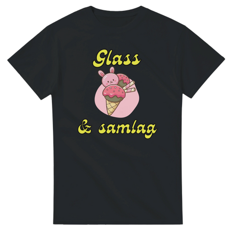 Svart t-shirt med ironisk grafik föreställande en söt glass och provokativ text