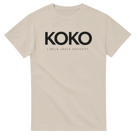 Beigefärgad t-shirt med kaxigt budskap i kraftig svart typografi
