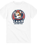 Grafisk illustration av rymdhunden Laika i hjälm – t-shirt med rymdmotiv