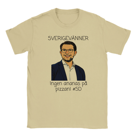 Beigefärgad t-shirt med kaxig illustration inspirerad av svensk politisk debatt