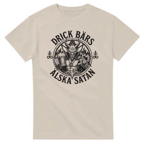 Satanistisk estetik med texten Drick bärs älska satan – mörk humoristisk t-shirt