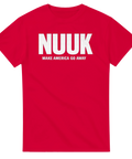 T-shirt NUUK med teksten NUUK ER NOK og America Go Home