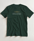 Guldiga kronor och texten "SVEA RIKE" på en mörkgrön t-shirt.