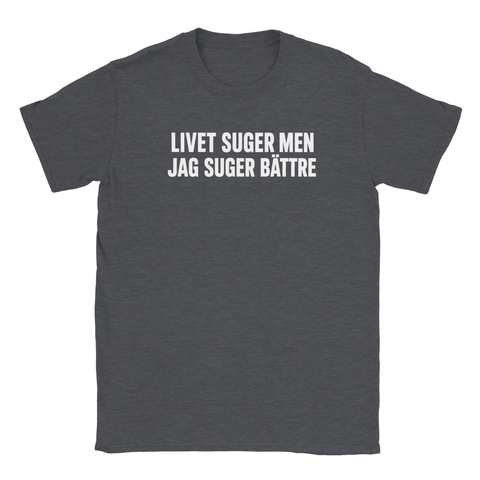 Grafisk t-shirt med humoristiskt statement och rak typografi