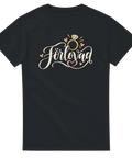 T-shirt med texten Förlovad, en förlovningsring och små hjärtan