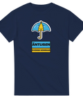 Tecknad glad regnig paraply med texten "ÄNTLIGEN SVENSK SOMMAR" på marinblå t-shirt.