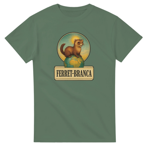 Grön t-shirt med iller på jordglob och texten Ferret-Branca i stil inspirerad av Fernet Branca.