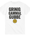 Vit t-shirt med texten "Grinig Gammal Gubbe" och en sur smiley
