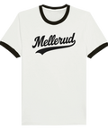Ringer t-shirt med svart text "Mellerud" i retrostil på vit bakgrund