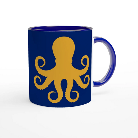 snygg mugg med gyllene bläckfisk motiv i keramik