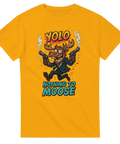 Gul t-shirt med tecknad älg med pistoler och texten "YOLO – Nothing to Moose"