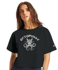 Octopussy cropped dam-tshirt från Champion med humoristiskt katt-bläckfiskmotiv