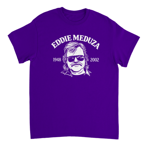 Lila t-shirt med rocklegend Eddie Meduza
