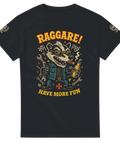 Svart t-shirt med dubbeltryck, fram med texten "Raggare Have More Fun" och en grävling med öl och verktyg, Perfekt för raggare.