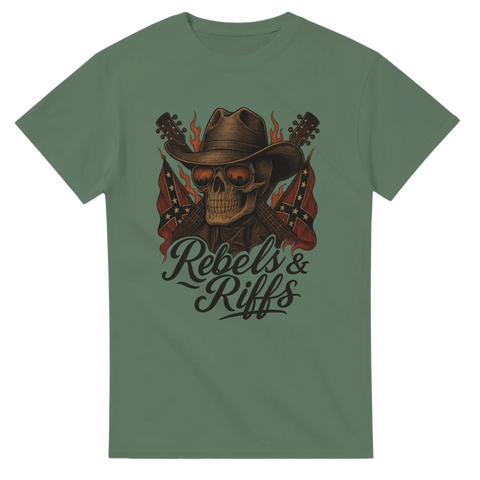 T-shirt med dödskalle i cowboyhatt, korsade gitarrer och eldmotiv, perfekt för rock och raggare