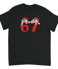 Siffran 67 med tomteluvor i röd cartoon-stil – svart t-shirt