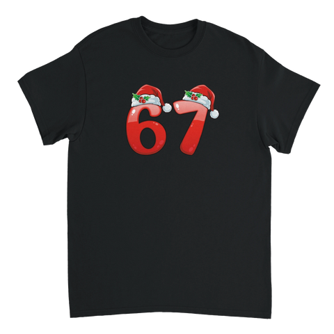 Siffran 67 med tomteluvor i röd cartoon-stil – svart t-shirt