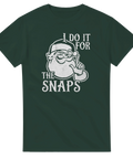 rolig jultshirt med tomte som säger I do it for the snaps grön