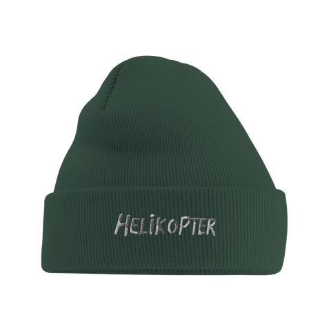 Grön mössa med mudd och broderad text Helikopter med referens till filmen repmånad