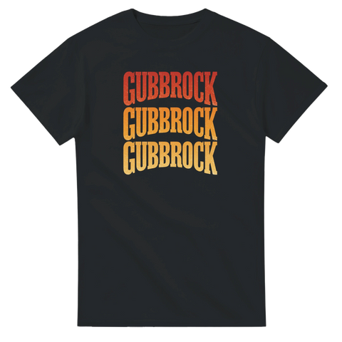 svart t-shirt med retrotexten gubbrock i rött gult och orange