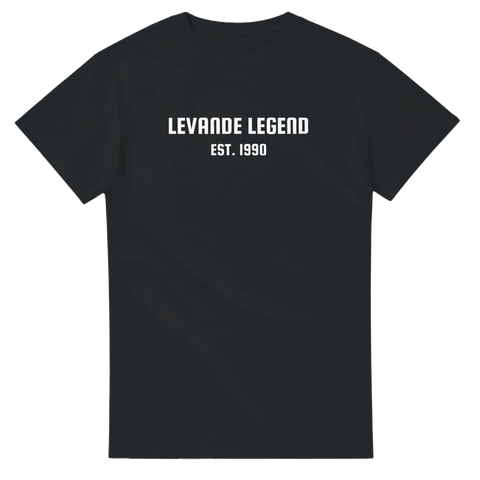 Rolig t-shirt med texten Levande Legend med möjlighet att fylla i sitt eget årtal. 