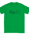 Grön t-shirt med shamrock-hjärtslag och hjärta i svart linjegrafik