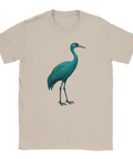 T-shirt med illustration av en turkos trana i stilren grafisk design