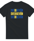 T-shirt med blågul trippeltext Sverigevän i grafisk stil