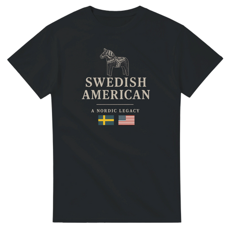 T-shirt med Swedish American-motiv, dalahäst och svenska samt amerikanska flaggor – svart
