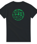 t-shirt med grön rund textdesign som formar ordet Göteborg