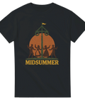 T-shirt med motiv av midsommarstång och siluetter av dansande människor framför solnedgång, med texten "Midsummer".