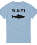 Ljusblå t-shirt med svart silhuett av en sill och texten “Sillhuett”