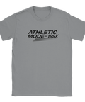 Grå t-shirt med retrotexten "Athletic Mode – 199X" i svart tryck