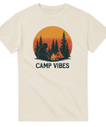 Naturinspirerad T-shirt med camping och skog