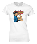 Feministisk t-shirt med pop art-illustration av stark kvinna och texten "Feminist!"