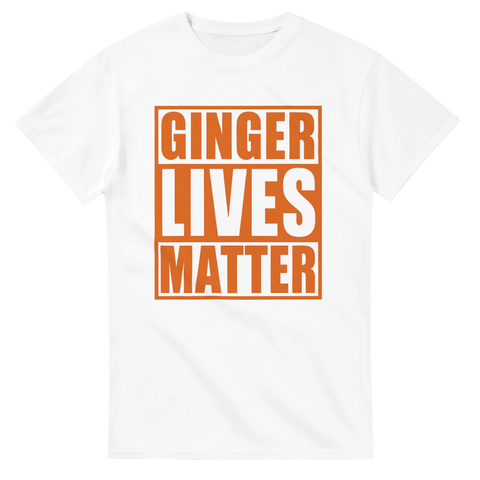 Vit t-shirt med orange texten “Ginger Lives Matter” i blockstil